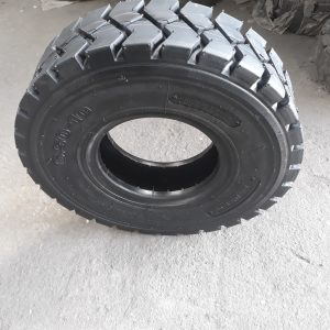 ГУМА  6.50-10 /14 PR ВЪНШНА ЗА МОТОКАР-второ качество / 4 броя /