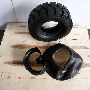 ГУМА  18X7-8/ 14 PR ЗА МОТОКАР КОМПЛЕКТ