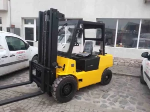 Рециклиран мотокар 2,5т газ, Рекорд 2