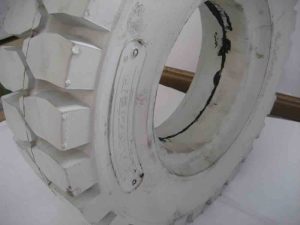 Бяла гума за мотокар  5,00-8 Супереластична